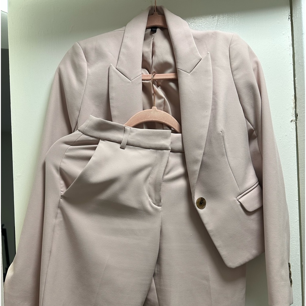 Pink size 0 express full suit